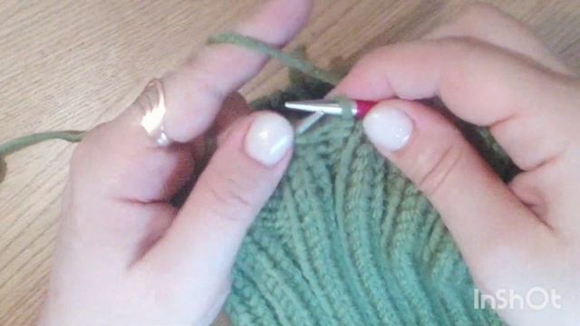 Свяжем красивый комплект спицами.Шапка,Шарф.