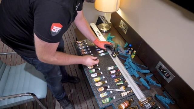 How To Make the ULTIMATE DIY Mini Bar! смотреть онлайн