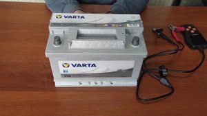 Огляд акумулятора Varta Silver Dynamic E38 74Ah 750A R+ низькобазовий