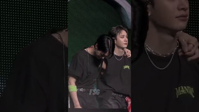 Felix cries and Chan hugs him ? #felix #bangchan