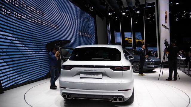 Новый Porsche Cayenne Turbo 550 л.с. // Франкфурт 2017 смотреть онлайн