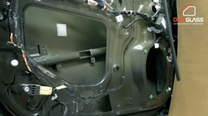 Автоматическая тонировка DuoGlass - процесс установки на Toyota Land Cruiser 200