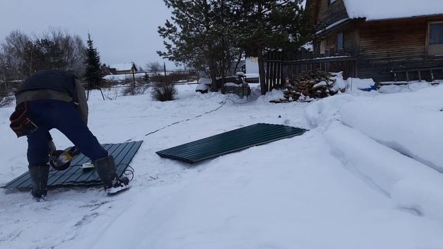 Забор из профлиста. Монтаж профлиста на металлический каркас смотреть онлайн