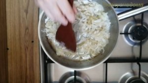 Жареный судак в томатном соусе