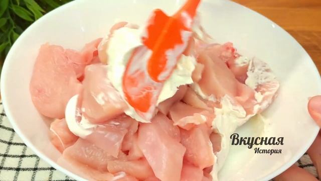 Это самая сочная куриная грудка, которую я когда-либо ела! Легко, быстро и очень сочно!
