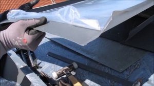 Фальцевая кровля г.Псков. 7 серия (подводка к желобу)