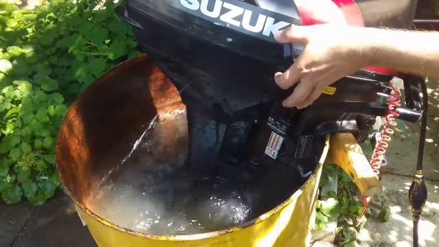 SUZUKI DT 9.9 в бочке смотреть онлайн