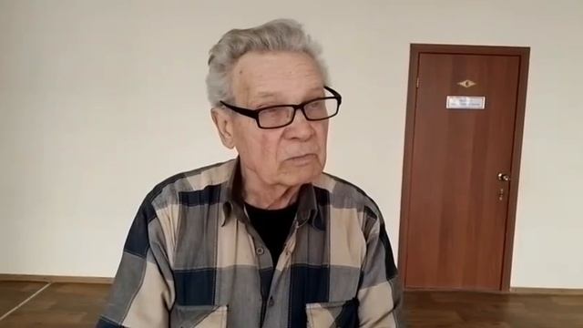 Анатолий Иванович Попруга,беженец из Артемовска. Анатолию Ивановичу "не повезло" родиться в Улан-Уд