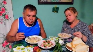 Наговорились. Приятного аппетита