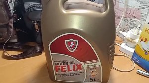 Моторное масло 10W40 полусинтетическое FELIX SG/CD 5 л Видеоотзыв (обзор) Алины