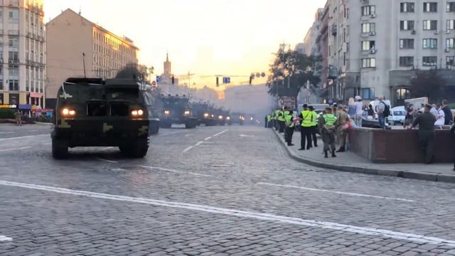 ПАРАД КО ДНЮ НЕЗАВИСИМОСТИ УКРАИНЫ 2018. КИЕВ смотреть онлайн