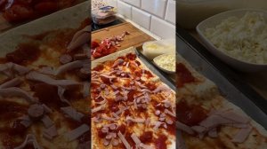 Быстрая и Вкусная Пицца из Лаваша в Духовке: Идеальное Решение для Быстрого Ужина!