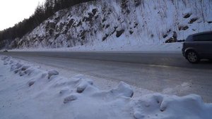 Снегоход BRP Skandic SWT 600ACE переезд через автодорогу