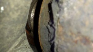 Расколотая шайба между приводом и ступицей Шевроле Круз. Проблема АБС.