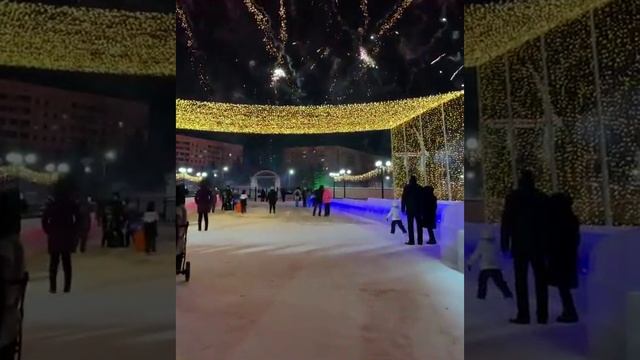 Салют на новый год. Нижнекамск 25 декабря 2021 года.