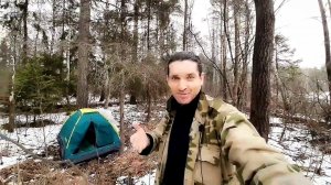 Палатка в снежном лесу. Полиэтилен или тент - что лучше. Мнение из леса с палаткой