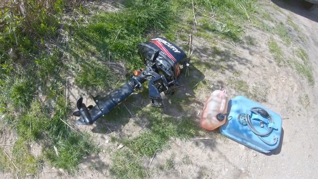 Лодочный мотор Меркури 5 2т после кап ремонта. Ходовые испытания смотреть онлайн