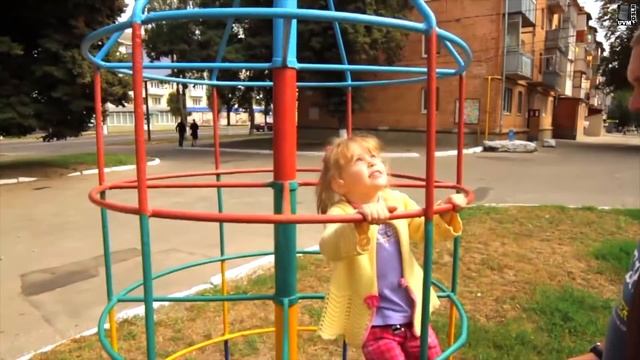 Все самое дорогое в жизни - рядом. Главное, вовремя понять. смотреть онлайн