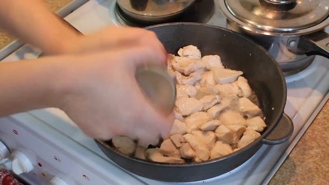 Теплый салат с куриной грудкой и стручковой фасолью смотреть онлайн