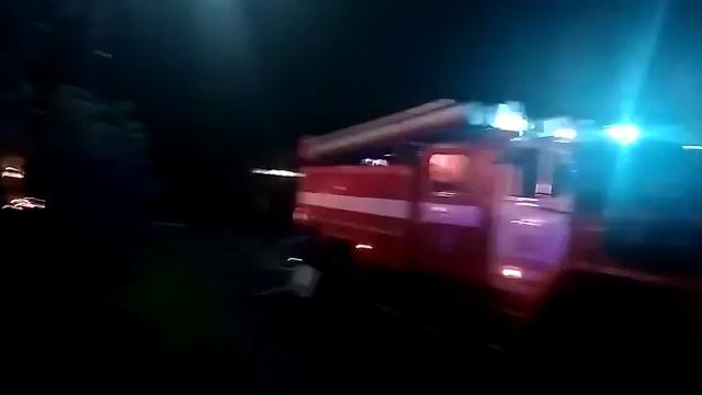 Пожар на улице Ватутина в Бердске смотреть онлайн