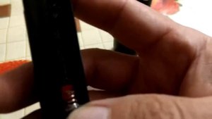 Светодиодный фонарик - не горит или слабо светит.