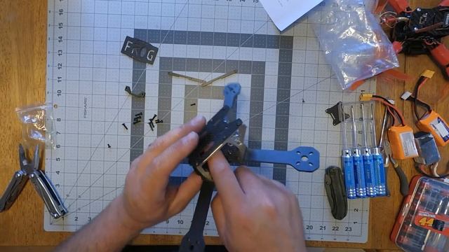 TransTEC Frog 218 Frame Assembly/Review смотреть онлайн