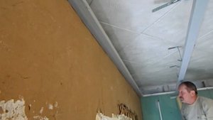 Монтаж одноуровневого потолка из гипсокартона. Зал