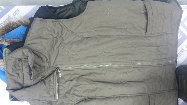 Waiscoat extra - безрукавки/жилетки Англия 10.3кг 18ед 9евро за кг смотреть онлайн