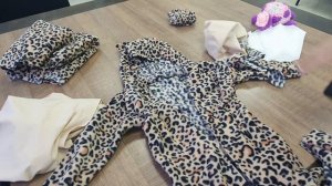Показываю как сшить комбинезон тигра (леопарда) на детский утренник по готовой выкройке!