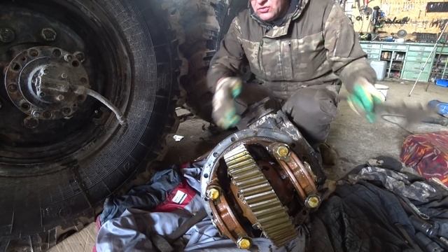 Блокировка проходного моста ЗИЛ 131 методом частичной заварки!!! смотреть онлайн