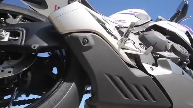 2012 Honda CBR1000RR Fireblade Test смотреть онлайн