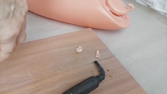 Как запаять пластик Реставрация пластиковых ног