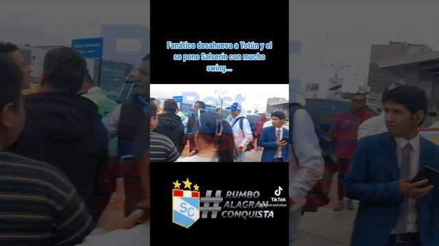 HINCHA DESAHUEVA A YOSHIMAR YOTÚN Y EL JUGADOR LE RESPONDE | #SPORTINGCRISTAL #PERU