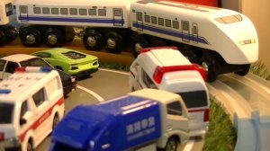 🚈🚂BRIO 2021 HD compilation 20 different BRIO Wooden Toy trains and locomotives (03870 z multi)