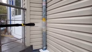 мойка фасада аппаратом высокого давления (АВД) KARCHER RENT