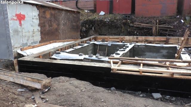 #19/СТРОИМ МАСТЕРСКУЮ ГАРАЖ СВОИМИ РУКАМИ/Уходим зимовать смотреть онлайн