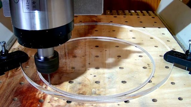 ЧПУ фрезеровка окошек из оргстекла/CNC milling of plexiglass windows