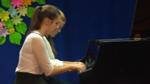 «Экспромт», 1 А.Дворжак «Славянский танец» соч. 72 №2 ми минор