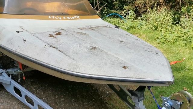James Bond speedboat restoration part 1 смотреть онлайн