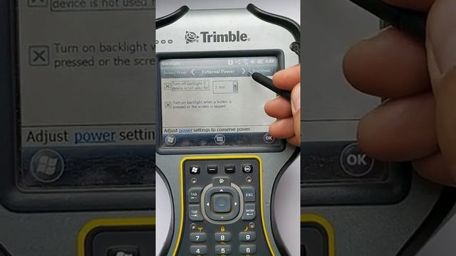 Настройка яркости экрана в контроллере Trimble TSC3