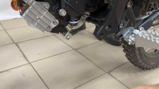 Замена масла в редукторе TALARIA STING смотреть онлайн