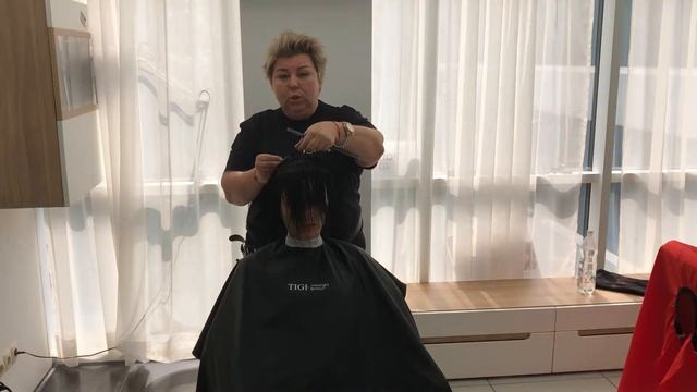 Клуб стилиста Ирины Ковалевой.Стрижки не требующие укладки.bespoke!Стиль сшитый на заказ
