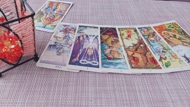 МОЙ БУДУЩИЙ МУЖ ?ГАДАНИЕ ОНЛАЙН. #гаданиенатаро#таро#будущиймужтаро#гаданиеонлайн