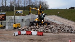 JCB HYDRADIG 110W demonstration at JCB ARENA part 2
