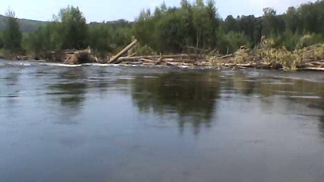 Рёв мотора разбудет туман