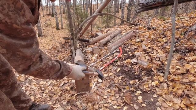 Строительство землянки у реки Кама | Доделал стенки | 6 серия смотреть онлайн