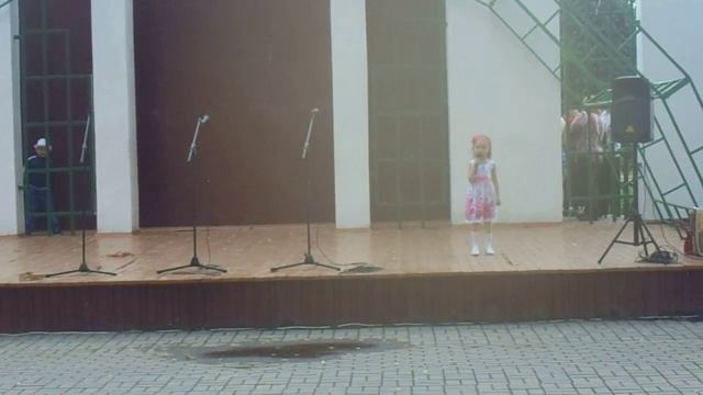 Выступление Златки в Дзержинске "Папа подари мне куклу" смотреть онлайн