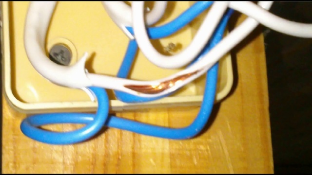 Электрик-самоучка пошутил. Electrical self-taught joked
