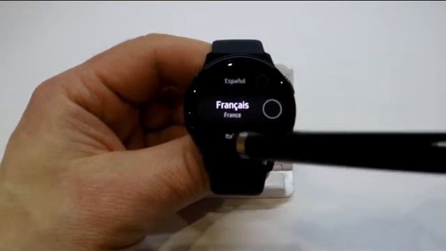 Управление Samsung Watch при помощи голосовых команд
