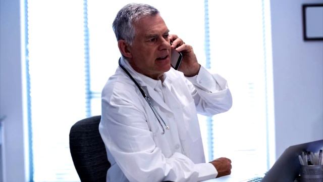 Щенка привезли на усыпление. Но в последний момент что-то пошло не так! смотреть онлайн